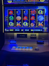 Meja baccarat dan roulette kasino langsung navitoto dengan dealer profesional